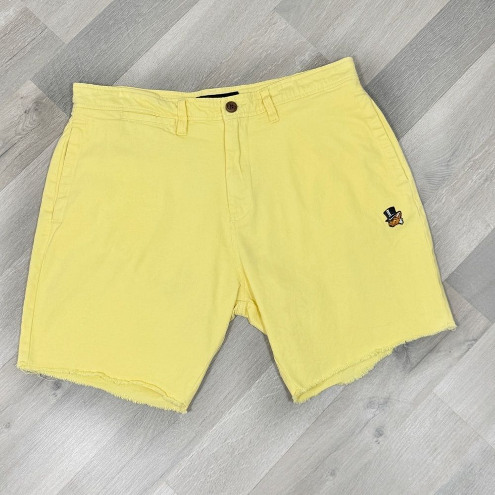 Akoo Kilmanjaro Flat Front Raw Fringe Hem Shorts Lemon Yellow Men’s‎ 34